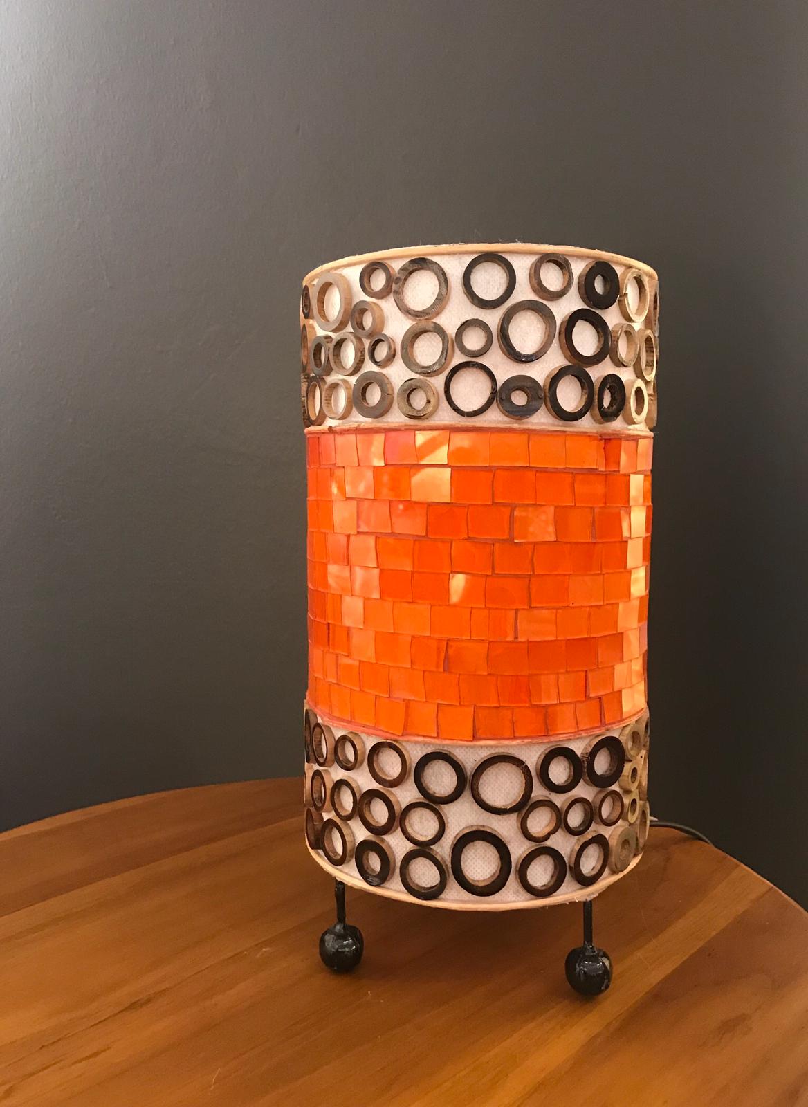 Elegante Hohe Mosaiklampen – In Gold, Rot und Weiß erhältlich, 3 Größenoptionen