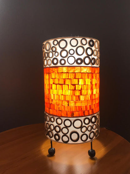 Elegante Hohe Mosaiklampen – In Gold, Rot und Weiß erhältlich, 3 Größenoptionen