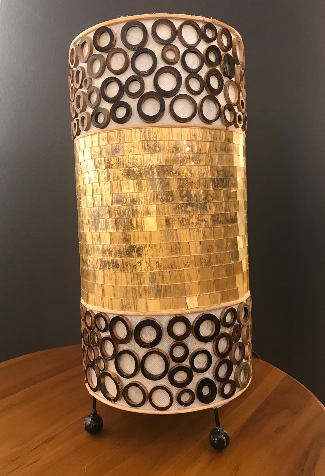 Elegante Hohe Mosaiklampen – In Gold, Rot und Weiß erhältlich, 3 Größenoptionen