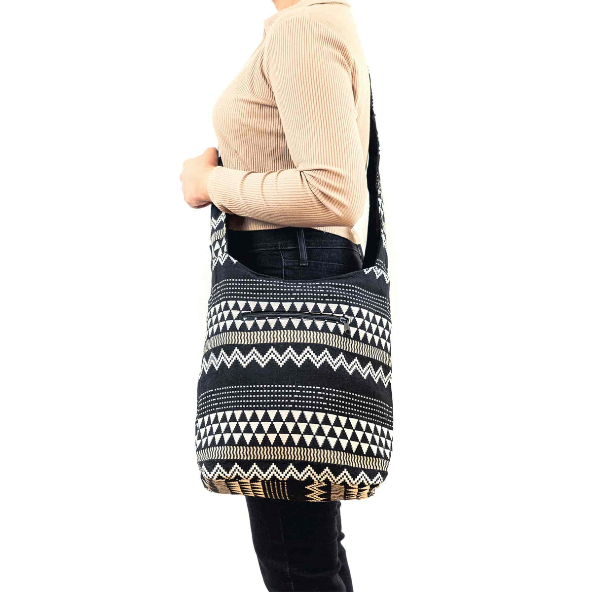 Aga’s Own Boho Umhängetasche - Festival Crossbody Handtasche für Damen, Ethnisch Baumwollschultertasche | Perfekt für Strandausflüge