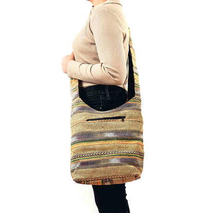 Aga’s Own Boho Umhängetasche - Festival Crossbody Handtasche für Damen, Ethnisch Baumwollschultertasche | Perfekt für Strandausflüge