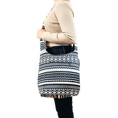 Aga’s Own Boho Umhängetasche - Festival Crossbody Handtasche für Damen, Ethnisch Baumwollschultertasche | Perfekt für Strandausflüge