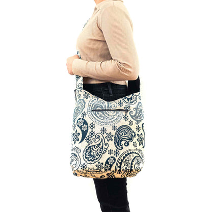 Aga’s Own Boho Umhängetasche - Festival Crossbody Handtasche für Damen, Ethnisch Baumwollschultertasche | Perfekt für Strandausflüge