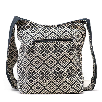 Aga’s Own Boho Umhängetasche - Festival Crossbody Handtasche für Damen, Ethnisch Baumwollschultertasche | Perfekt für Strandausflüge