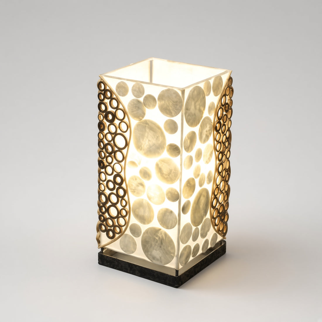Capiz-Tischlampe | Bambusmuster - Weiß