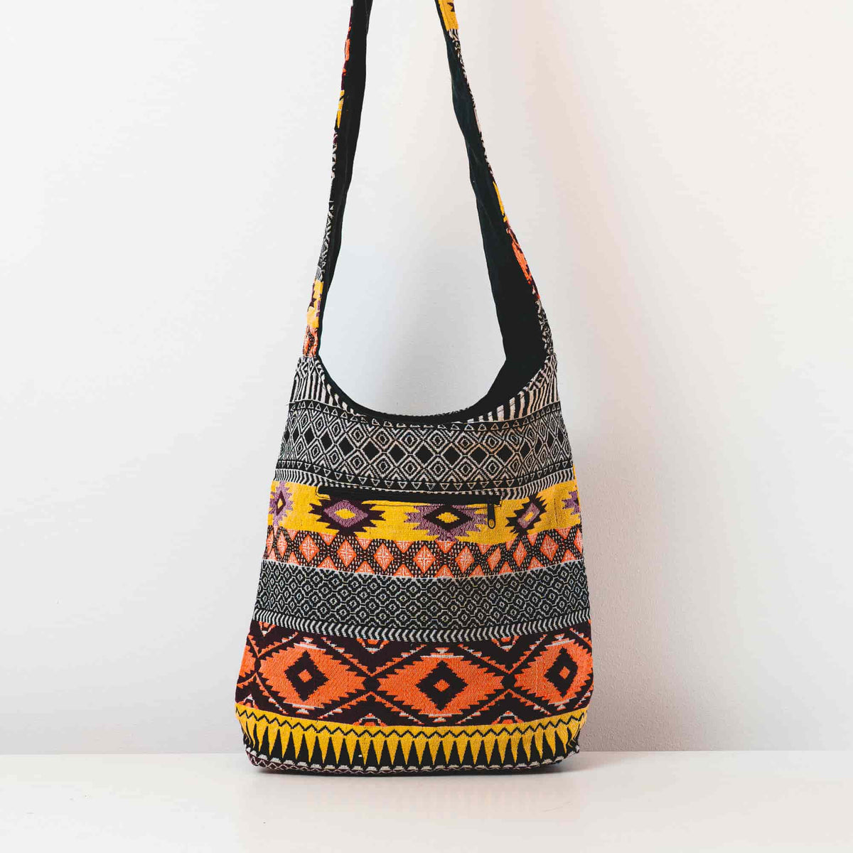 Aga’s Own Boho Umhängetasche - Festival Crossbody Handtasche für Damen, Ethnisch Baumwollschultertasche | Perfekt für Strandausflüge