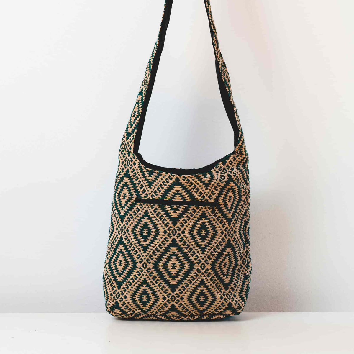 Aga’s Own Boho Umhängetasche - Festival Crossbody Handtasche für Damen, Ethnisch Baumwollschultertasche | Perfekt für Strandausflüge