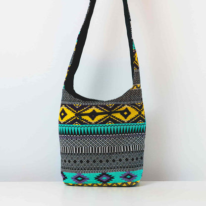 Aga’s Own Boho Umhängetasche - Festival Crossbody Handtasche für Damen, Ethnisch Baumwollschultertasche | Perfekt für Strandausflüge