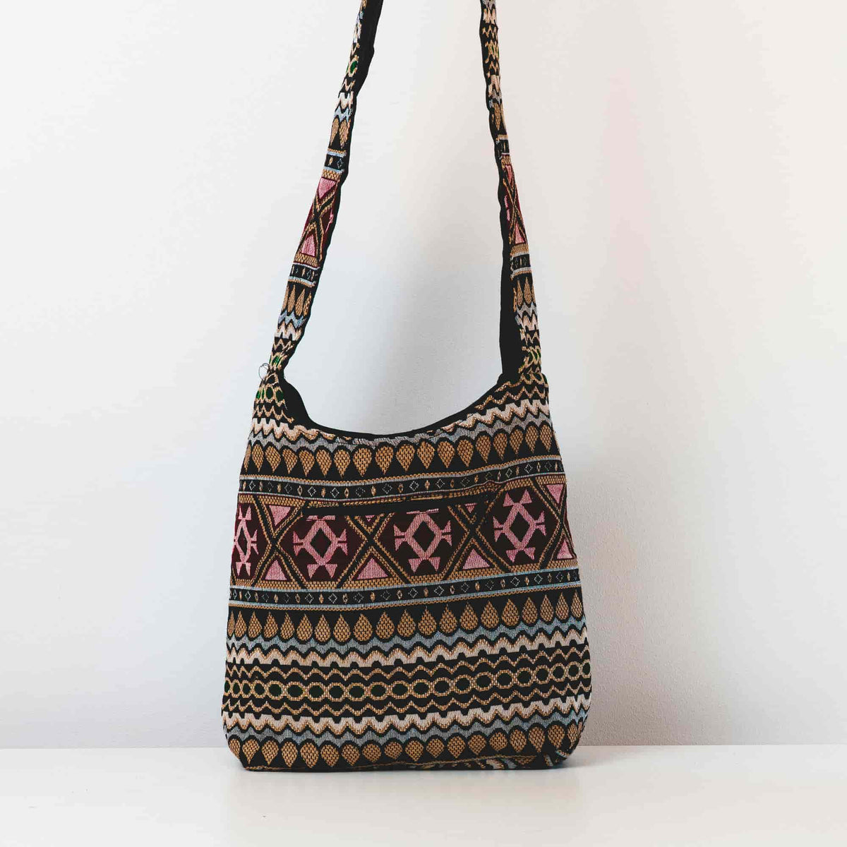 Aga’s Own Boho Umhängetasche - Festival Crossbody Handtasche für Damen, Ethnisch Baumwollschultertasche | Perfekt für Strandausflüge