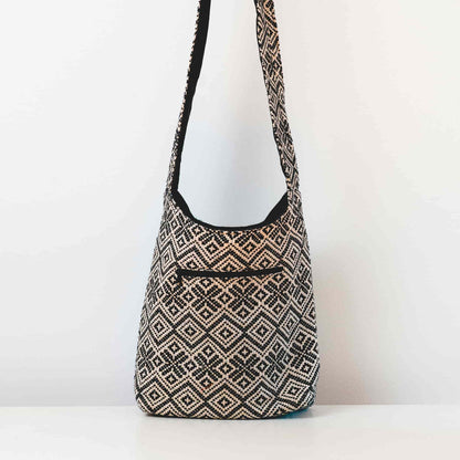 Aga’s Own Boho Umhängetasche - Festival Crossbody Handtasche für Damen, Ethnisch Baumwollschultertasche | Perfekt für Strandausflüge