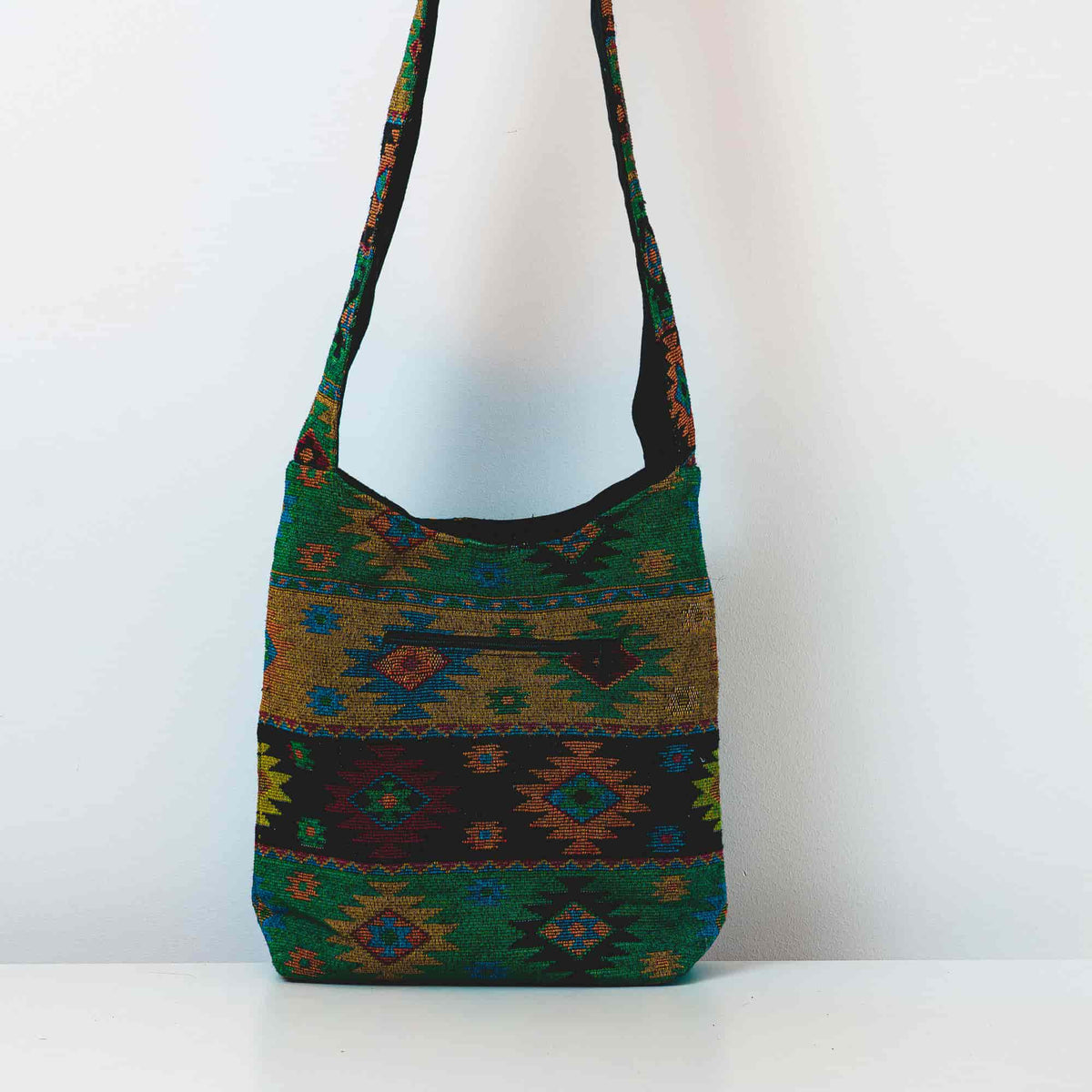 Aga’s Own Boho Umhängetasche - Festival Crossbody Handtasche für Damen, Ethnisch Baumwollschultertasche | Perfekt für Strandausflüge