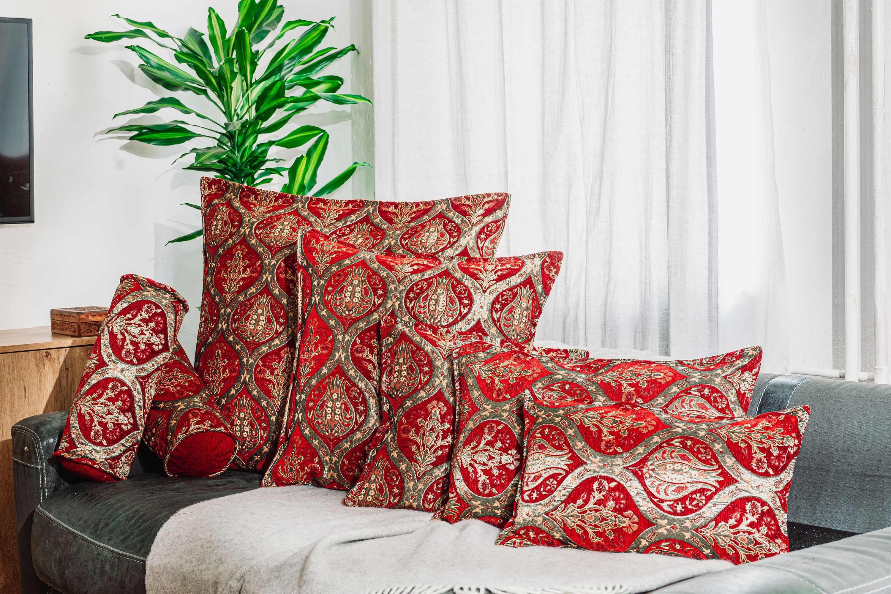 Kissenbezüge mit Paisley Muster – Rot | Aga&