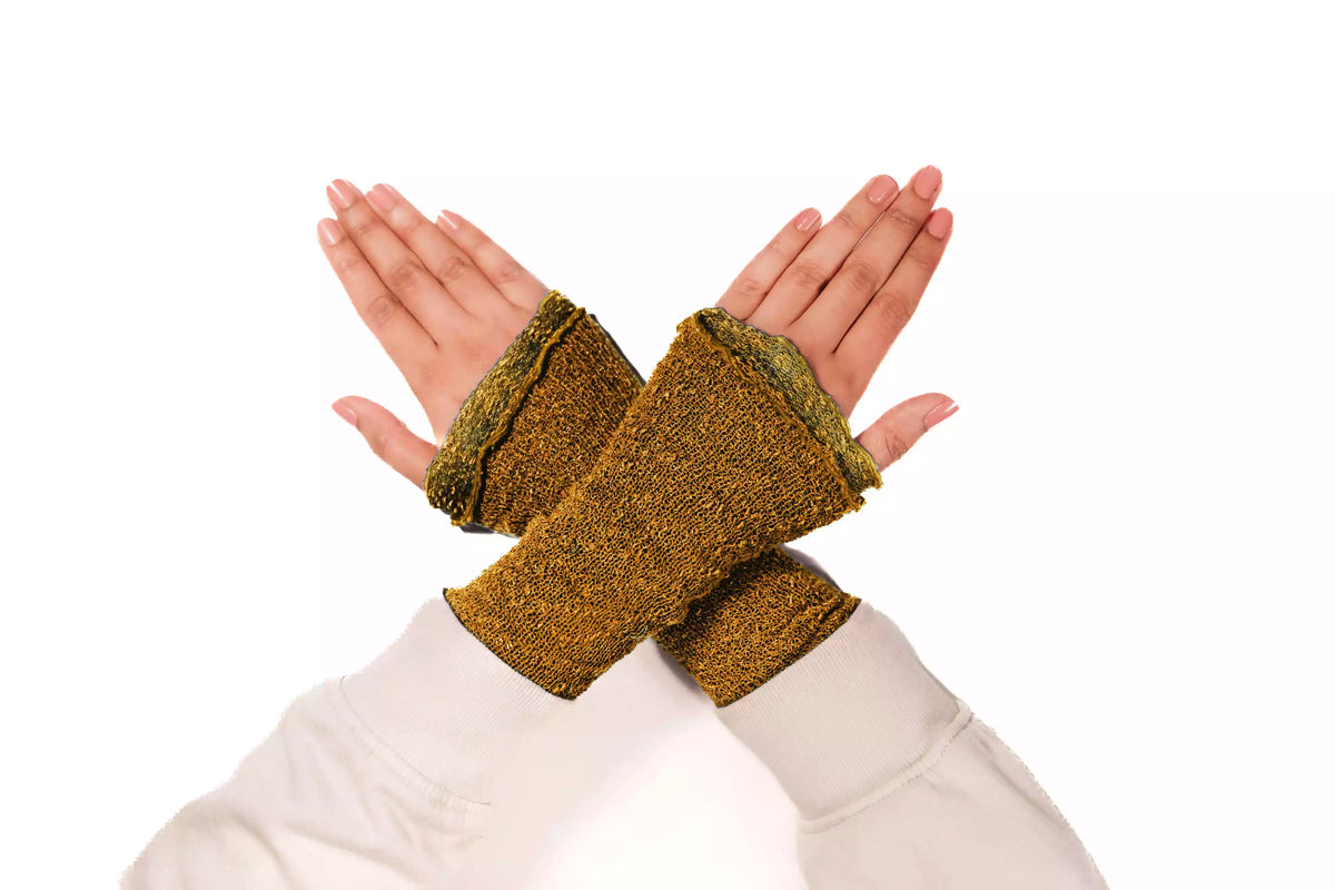 Handstulpen Gold Gelb für Damen - Weiche Strickstulpen mit Daumenloch