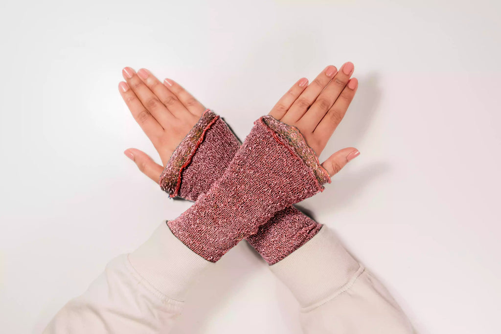 Handstulpen pink rosa für Damen - Weiche Strickstulpen mit Daumenloch