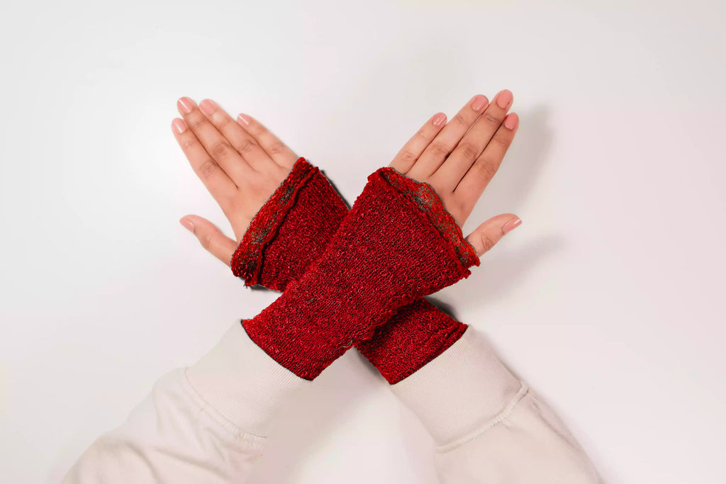 Handstulpen red für Damen - Weiche Strickstulpen mit Daumenloch