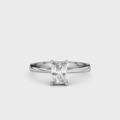 Aga’s Own Hypoallergene Zirkonia Silberringe - atemberaubender 925 Sterling Silberschmuck, Damenmode- Hochzeits, Verlobungs, Treue-Ringe- Silberne Zirkonia-Ringe- Das perfekte Geschenk für jeden Anlass