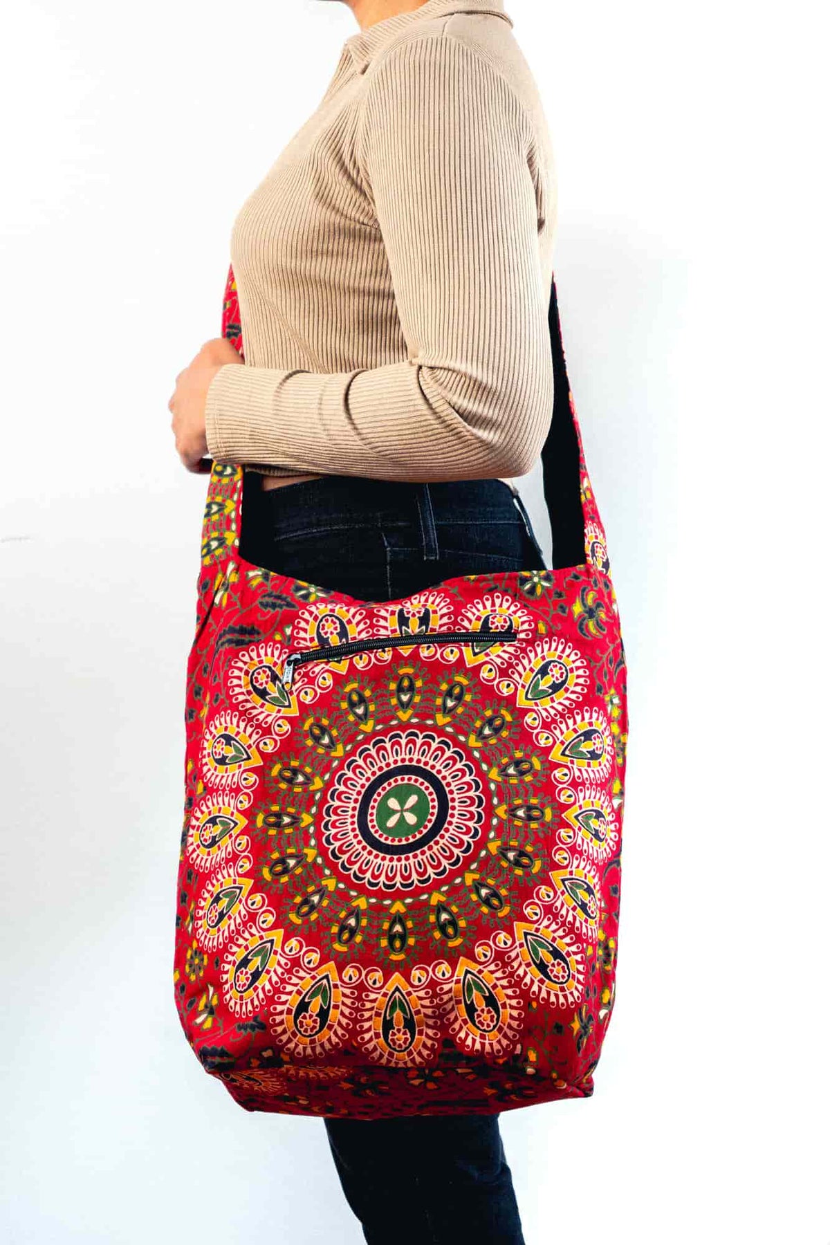 Aga’s Own Mandala Boho Umhängetasche - Festival Crossbody Handtasche für Damen, Ethnisch Baumwollschultertasche | Perfekt für Strandausflüge