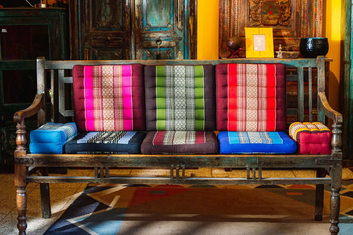 Aga’s Own Blockkissen - Yogakissen, Meditationskissen mit natürlicher Thai Kapok-Füllung, Sitzkissen, Bodensitz zur Entspannung, Bodenkissen für draußen